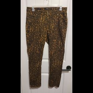 A.n.a. skinny jeans 16w leopard cheetah
